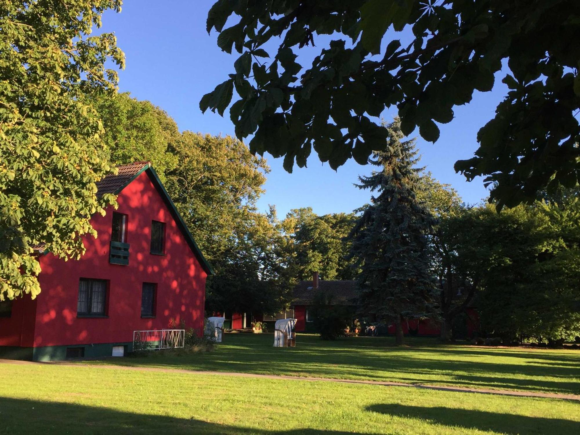 Ferienhaus 1 _ Ferien Im Gutspark Mattchow 外观 照片